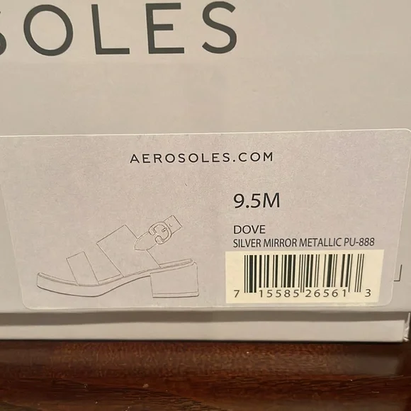 New Aerosoles Chrome Metallic Sandals - Picture 5 of 5